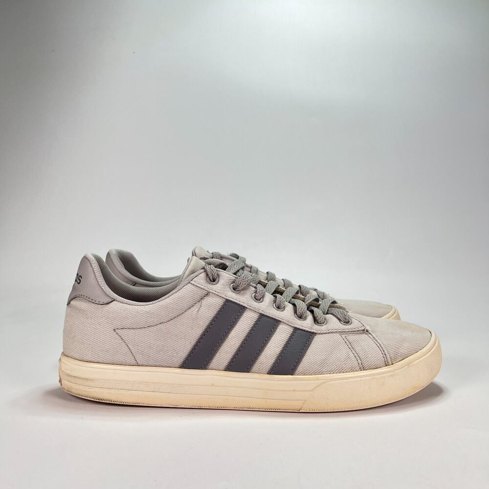 adidas Daily 2.0 Gray Canvas Lifestyle Sneakers Skate Shoes DB0283 Men's Size 10